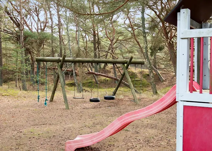 Апартаменты 1 Bedroom Amazing In